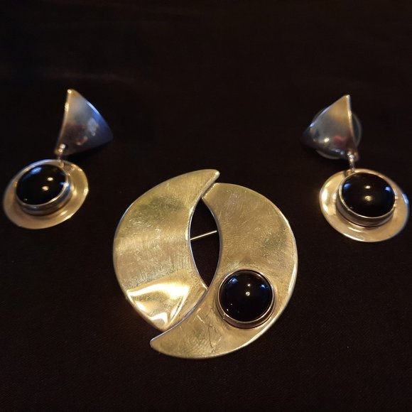 Karen Joyce silver/onyx earrings and pin set - Picture 1 of 3